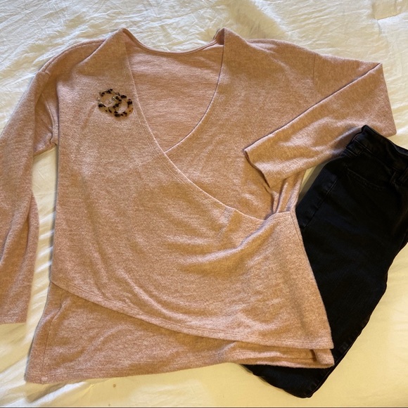 J. Crew Tops - J.Crew reversible super soft pink shirt 👚